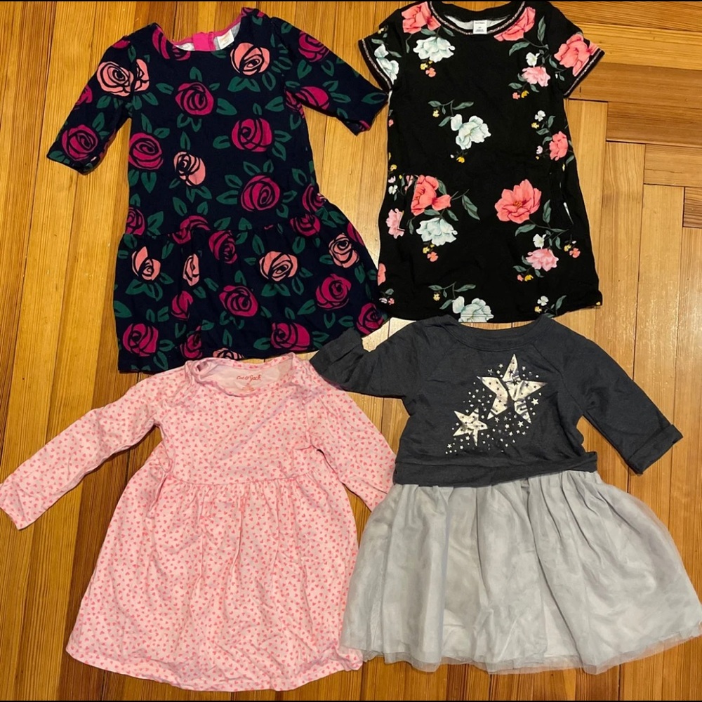 4 Fall Dresses. Size 3T